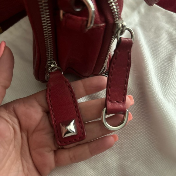 D&G Red Leather Top Zip Camera Shoulder BagW/Dust bag - Picture 5 of 16